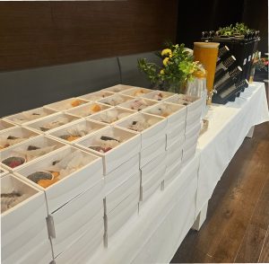 출장 케이터링과 뷔페 케이터...